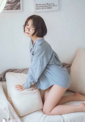裤袜世界_免费高清在线观看